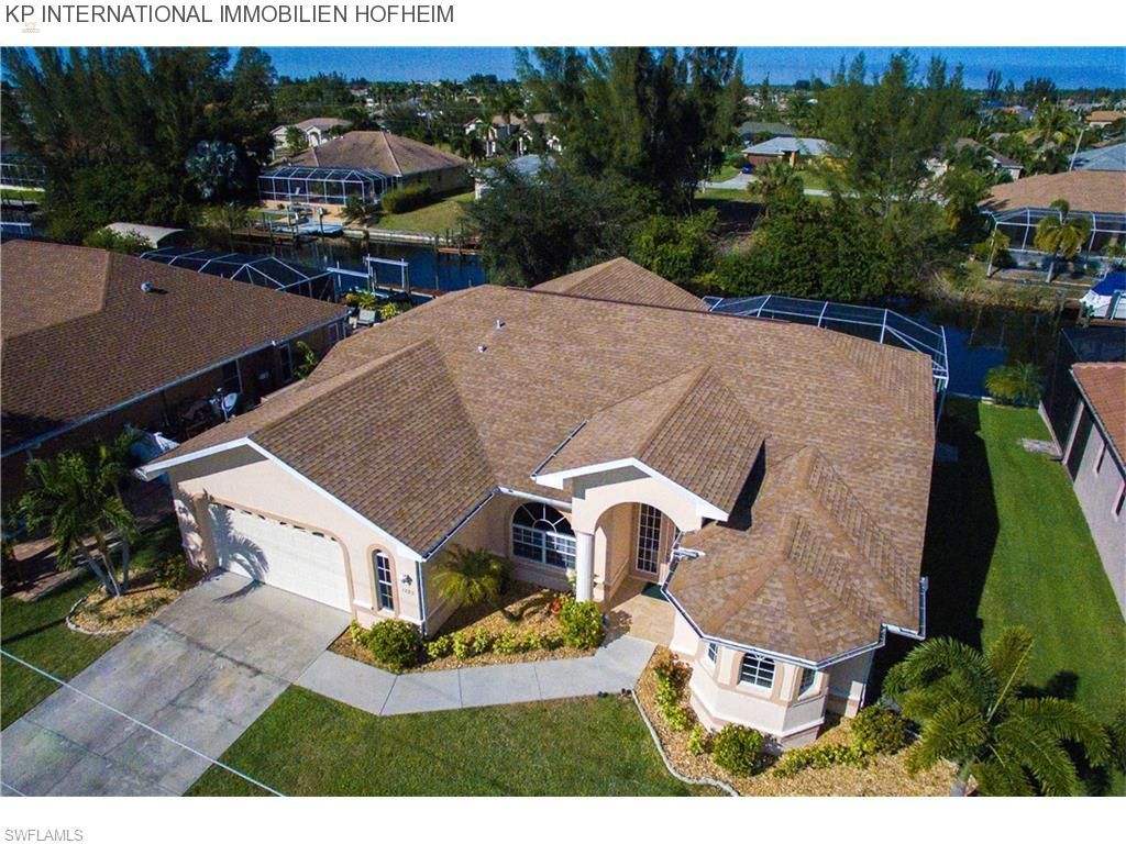 ***EFH in Cape Coral - großzügig geschnitten mit Pool und Wintergarten***