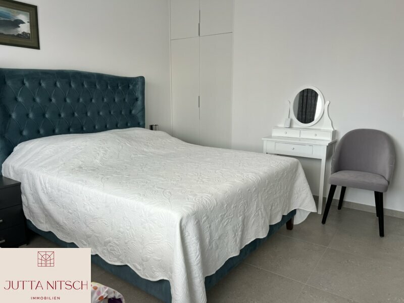 Thumbnail von Architekten-Terrassenvilla mit Pool in Strandnähe -  Sukošan bei Zadar