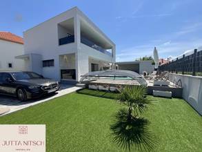 Thumbnail von Architekten-Terrassenvilla mit Pool in Strandnähe -  Sukošan bei Zadar