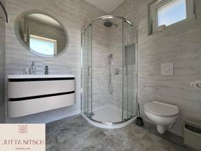 Thumbnail von Architekten-Terrassenvilla mit Pool in Strandnähe -  Sukošan bei Zadar