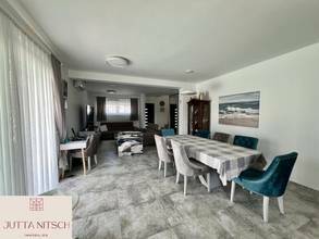 Thumbnail von Architekten-Terrassenvilla mit Pool in Strandnähe -  Sukošan bei Zadar