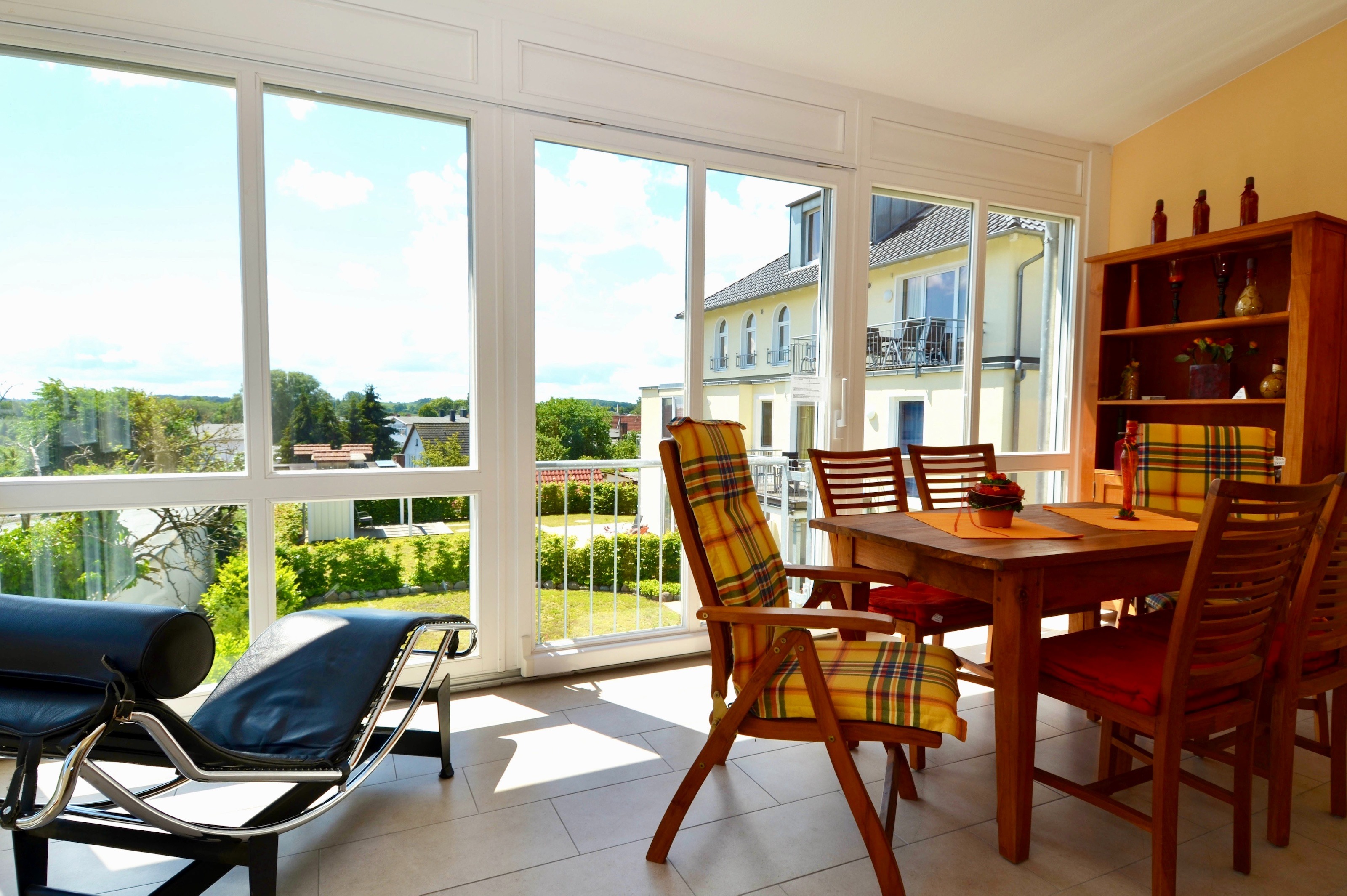 Thumbnail von 3-Raum-Appartement mit Wintergarten, Balkon + TG-Platz