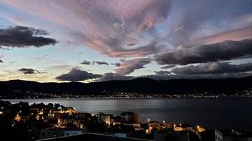 Thumbnail von Moderne Wohnung mit tollem Meerblick