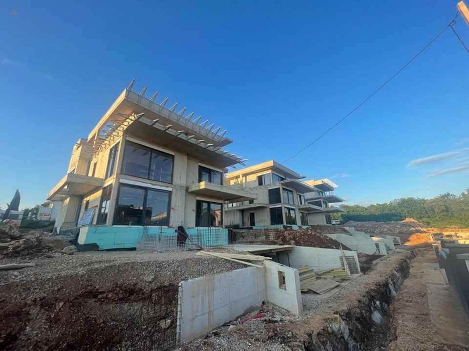 Moderne Neubauwohnung mit schönem Meerblick