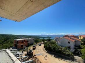 Thumbnail von Moderne Maisonettewohnung mit Pool und Blick auf das Meer
