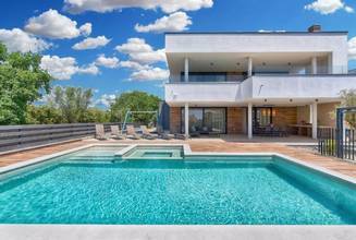 Thumbnail von Moderne Villa mit Pool und Blick auf das Meer bei Fazana, Region Pula