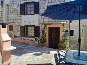 Thumbnail von Mediterranes Stadthaus