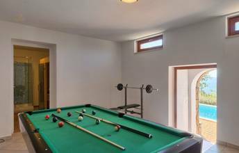 Thumbnail von Mediterrane Villa mit Swimmingpool und Blick ins Grüne und auf das Meer