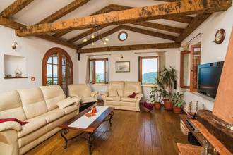 Thumbnail von Mediterrane Villa mit Swimmingpool und Blick ins Grüne und auf das Meer