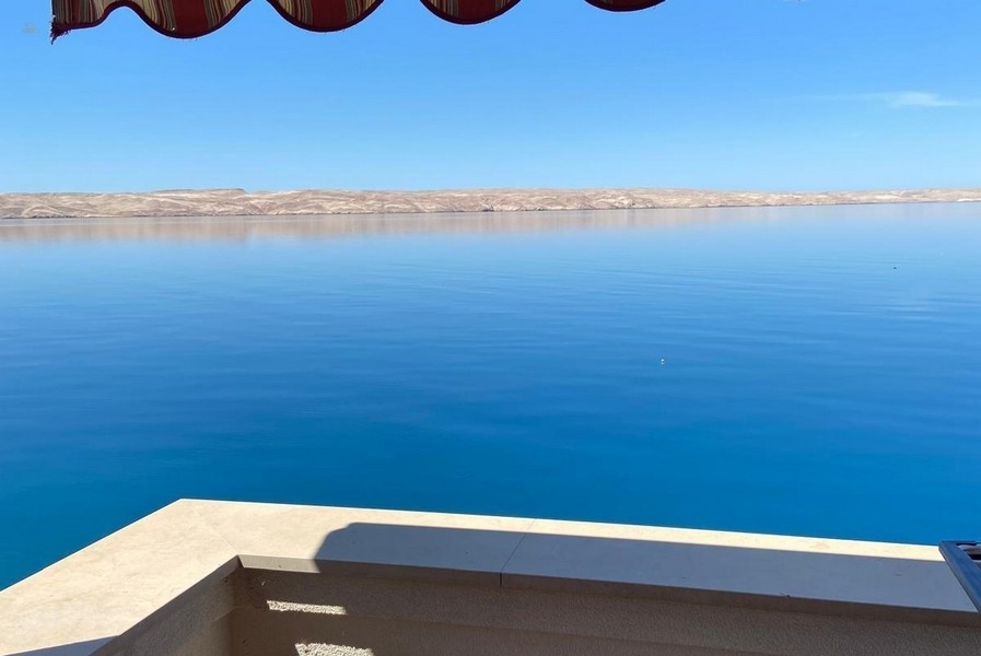 Haus in traumhafter Lage in der 1. Reihe zum Meer, Region Lukovo Sugarje