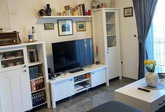 Thumbnail von Haus in traumhafter Lage in der 1. Reihe zum Meer, Region Lukovo Sugarje