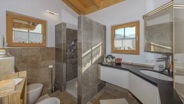 Thumbnail von 最高の静かな場所にあるエクスクルーシブなシャレーのデュオ