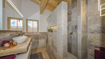 Thumbnail von 最高の静かな場所にあるエクスクルーシブなシャレーのデュオ