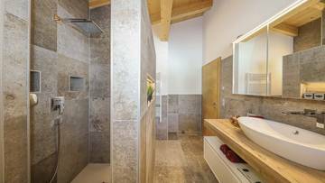 Thumbnail von 最高の静かな場所にあるエクスクルーシブなシャレーのデュオ