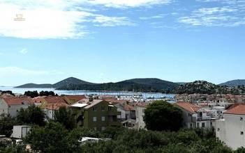 Thumbnail von Moderne Doppelhaushälfte mit schönem Meerblick und Pool