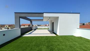 Thumbnail von Moderne Maisonettewohnungen nahe dem Meer