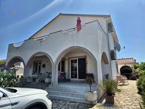 Thumbnail von Haus mit zwei Wohnungen nahe dem Meer, Region Rogoznica