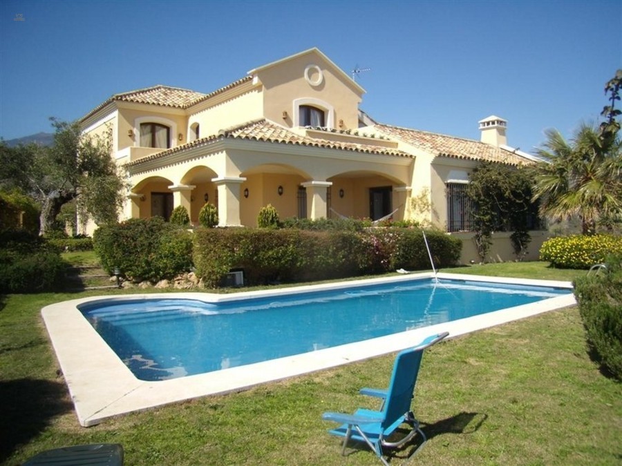 Luxus-Villa in La Quinta R2778737