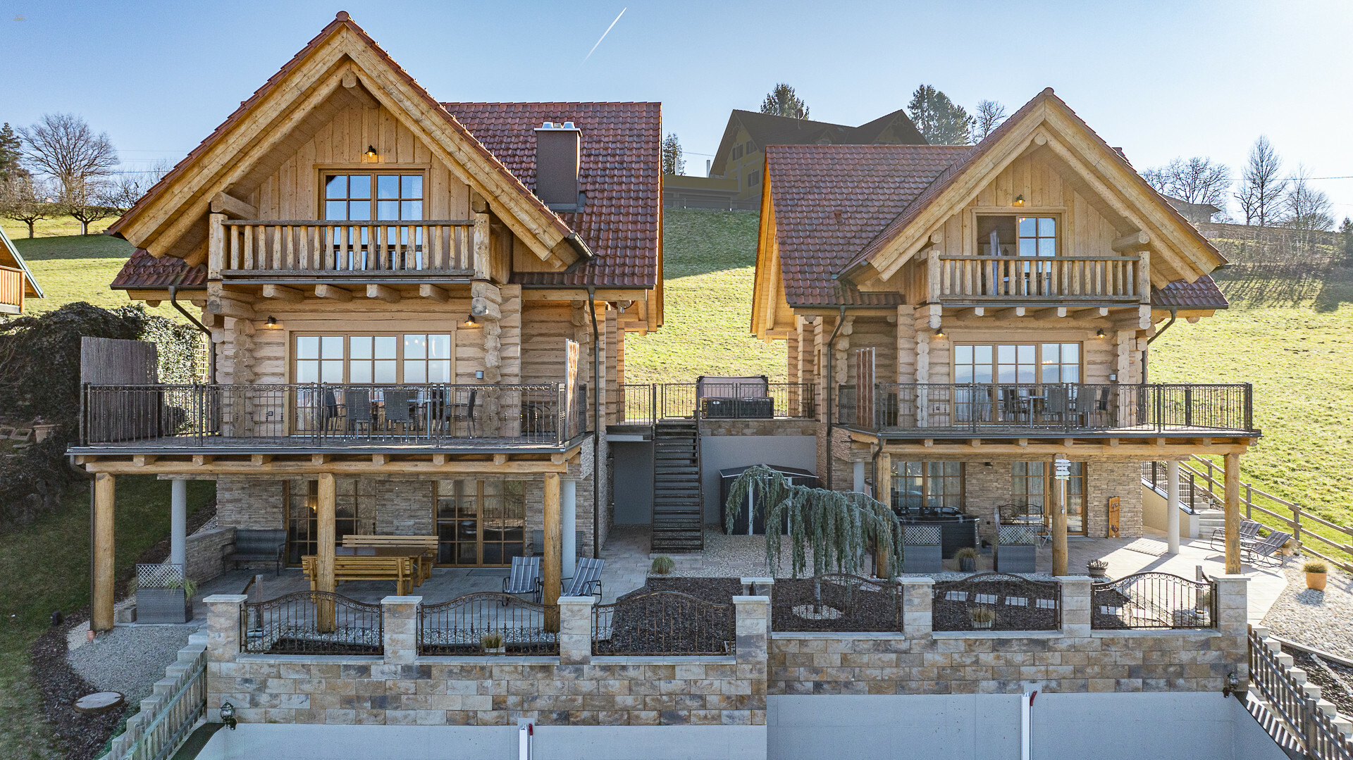 Thumbnail von Blockhaus-Chalet A mit traumhaftem Ausblick in idyllischer Ruhelage