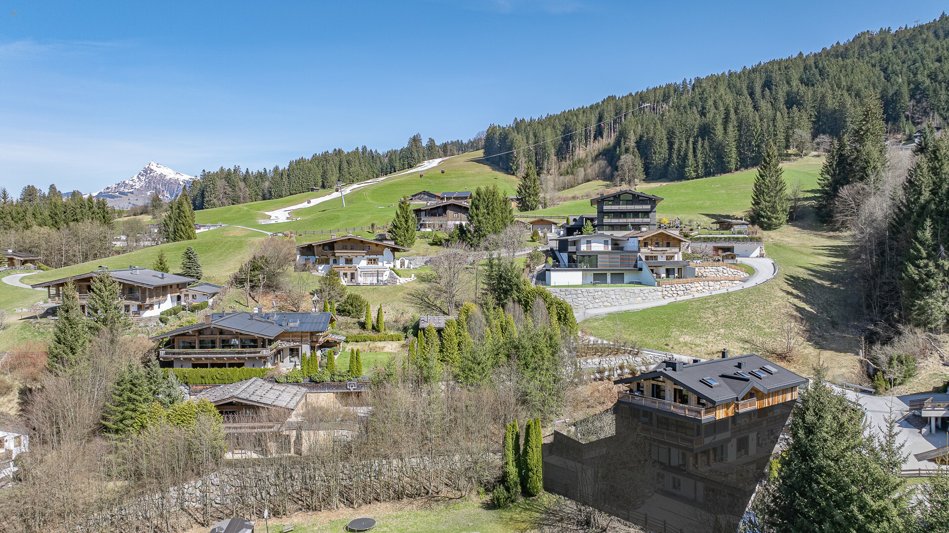 Thumbnail von Luxus-Penthouse mit Panoramablick in sonniger Top-Ruhelage