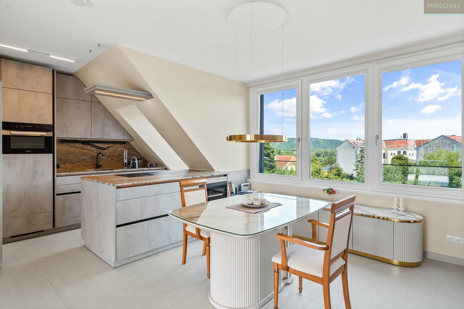 Thumbnail von 2-Zimmer-Penthouse in ERSTBEZUGS-Qualität mit Terrasse und Garage in Toplage