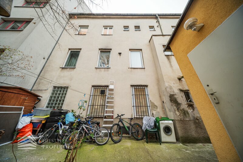 Sanierungsbedürftiges Zinshaus mit vorhandener Studie, Nähe Meidling Banhof