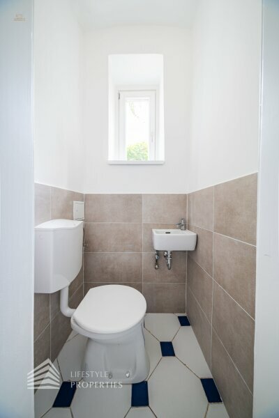 Thumbnail von Helle 2-Zimmer Wohnung, Nähe Einsiedlerpark