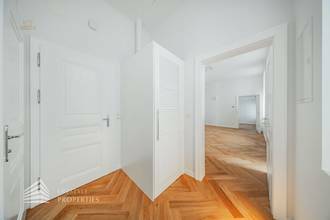 Thumbnail von Erstbezug! Schöne 2-Zimmer Wohnung mit Terrasse, Nähe Burggasse