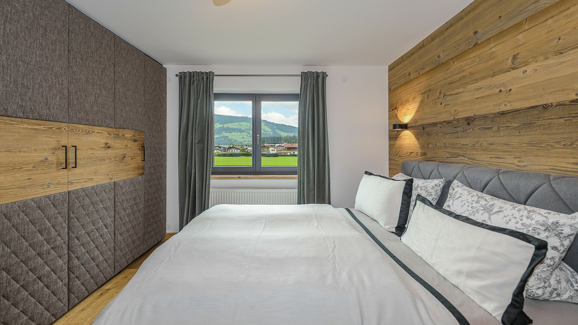 Thumbnail von Luxuriöse Dachgeschoss-Maisonette in sonniger Ruhelage