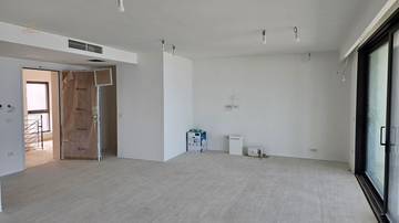 Thumbnail von Modernes Appartement in der 1. Reihe zum Meer