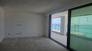 Thumbnail von Modernes Appartement in der 1. Reihe zum Meer