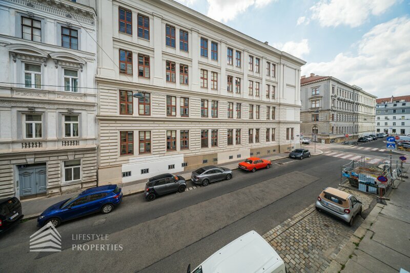 Thumbnail von Helle 2-Zimmer Wohnung, Nähe Wiedner Hauptstraße