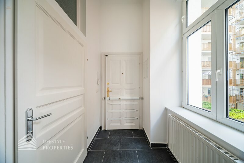 Thumbnail von Helle 2-Zimmer Wohnung, Nähe Wiedner Hauptstraße