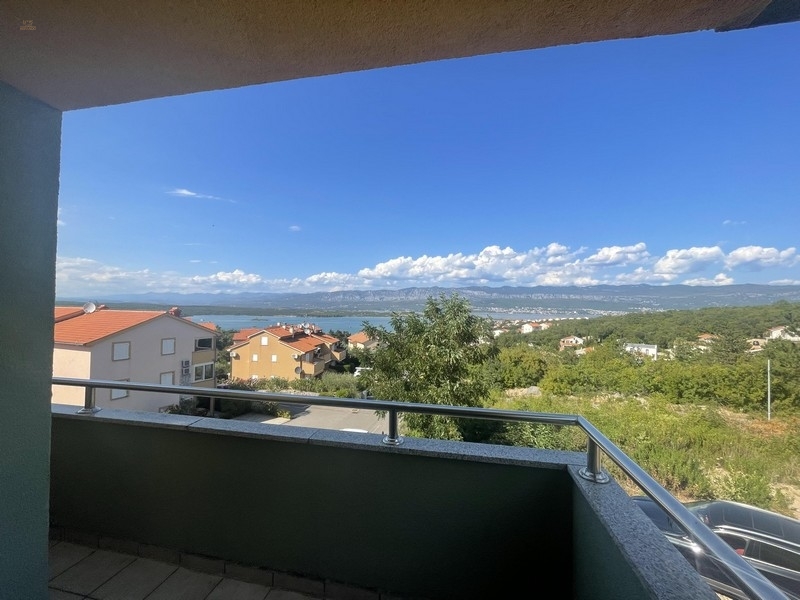 Möblierte Ferienwohnung mit Meerblick