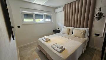 Thumbnail von Möbliertes Neubau-Appartement mit Meerblick