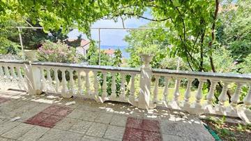 Thumbnail von Erdgeschosswohnung mit großer Terrasse nahe dem Meer