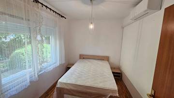 Thumbnail von Erdgeschosswohnung mit großer Terrasse nahe dem Meer