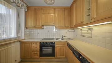 Thumbnail von Renditeobjekt - 3-Zimmerwohnung in zentrumsnaher Ruhelage