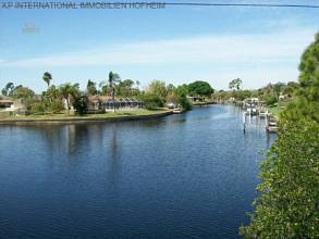 ***Schönes Bauland direkt am Segelboot-Kanal - in Florida***