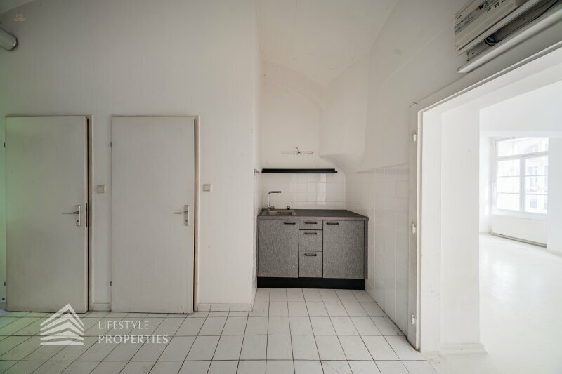 Thumbnail von Große Geschäftsfläche, Nähe Mariahilfer Straße