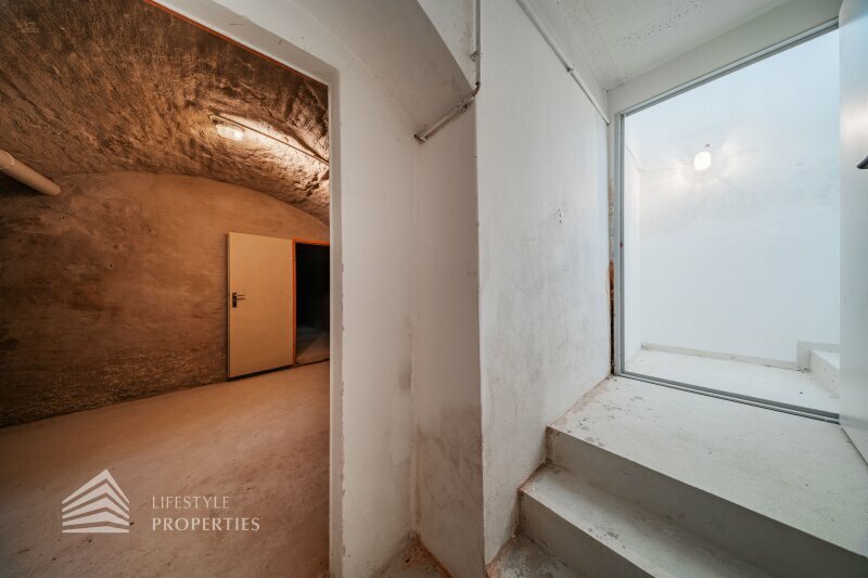 Thumbnail von Große Geschäftsfläche, Nähe Mariahilfer Straße