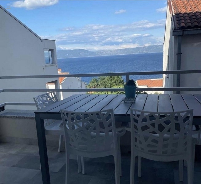 Möblierte Wohnung mit Meerblick