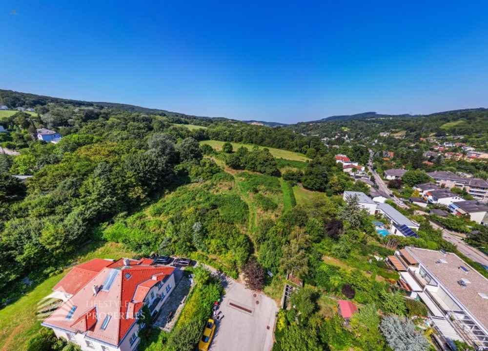 ウィーンの門の前 - 農業用地としての評価がされている緑地