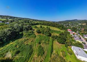 Thumbnail von ウィーンの門の前 - 農業用地としての評価がされている緑地