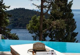 Thumbnail von Luxusní vila v mimořádné poloze s výhledem na historické centrum a moře