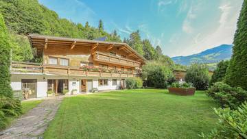 Thumbnail von Großzügiges Mehrfamilienhaus mit 3 Wohnungen