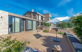 Thumbnail von Moderne Villa mit mediterranen Elementen und Swimmingpool, Region Umag