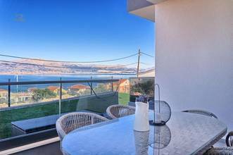 Thumbnail von Erdgeschosswohnung mit Garten und Meerblick