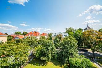 Thumbnail von Dachgeschosswohnung mit Grünblick – 3 Zimmer im 18. Bezirk