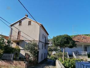 Thumbnail von Haus nahe dem Meer im Ortszentrum - zur Renovierung